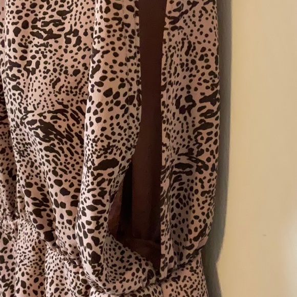 PrettyLittleThing Dusty Pink Dalmatian High Neck Frill Hem Bodycon Dress Size 10 - Picture 10 of 12